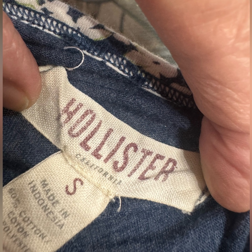 Hollister Vintage Y2K 2000’s Dark Blue BabyDoll Cut Tank Top with Floral Trim Sm - Picture 10 of 11